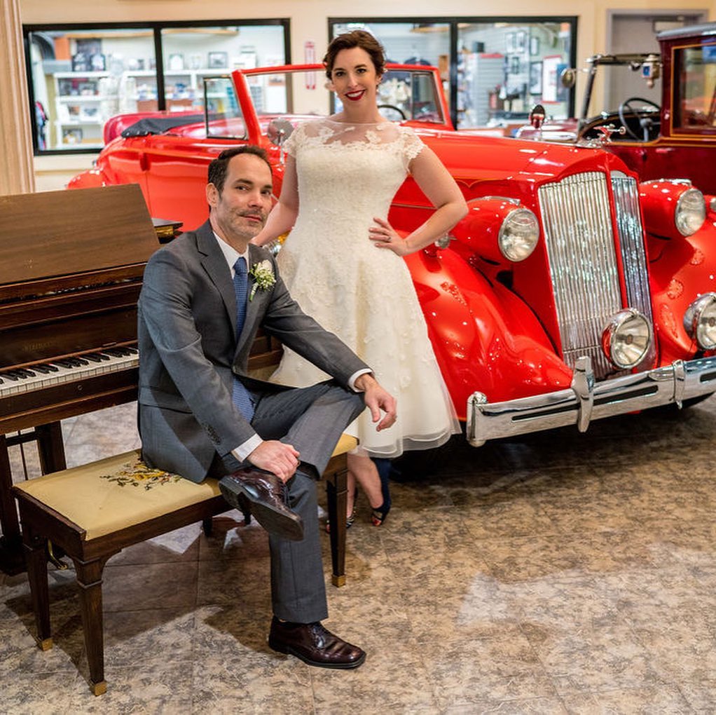 Roberto & Nicole Wedding - Rent a Vintage Car for your wedding